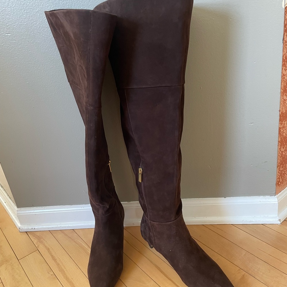 Elegant Brown Over-the-Knee Boots